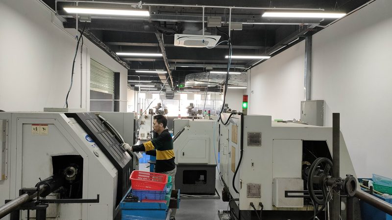 数控磨床加工精度影响因素解析