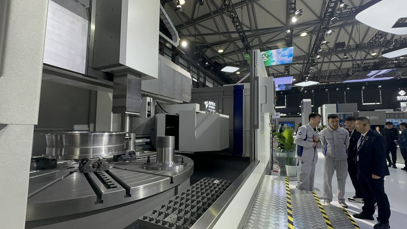 机床厂家配件供应与贸易公司供应有何不同？**