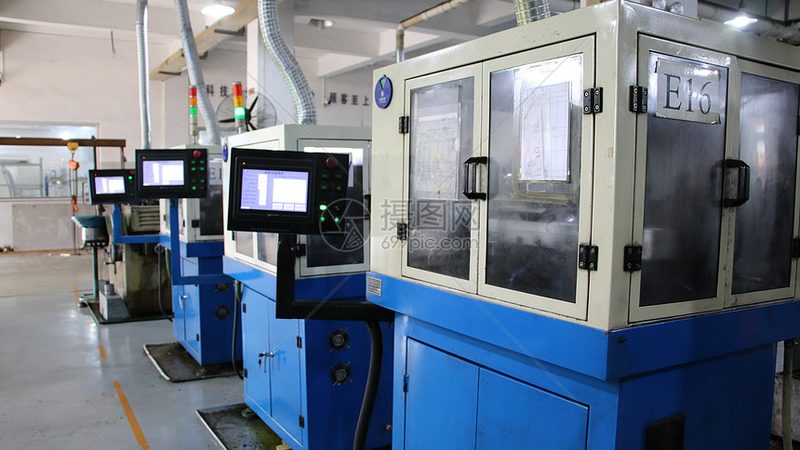 三轴数控系统的性价比陷阱：别让价格蒙住你的加工精度