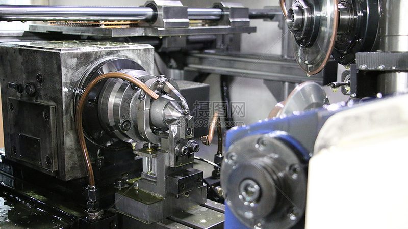 立式加工中心加工盘类零件：关键工艺与案例分析**